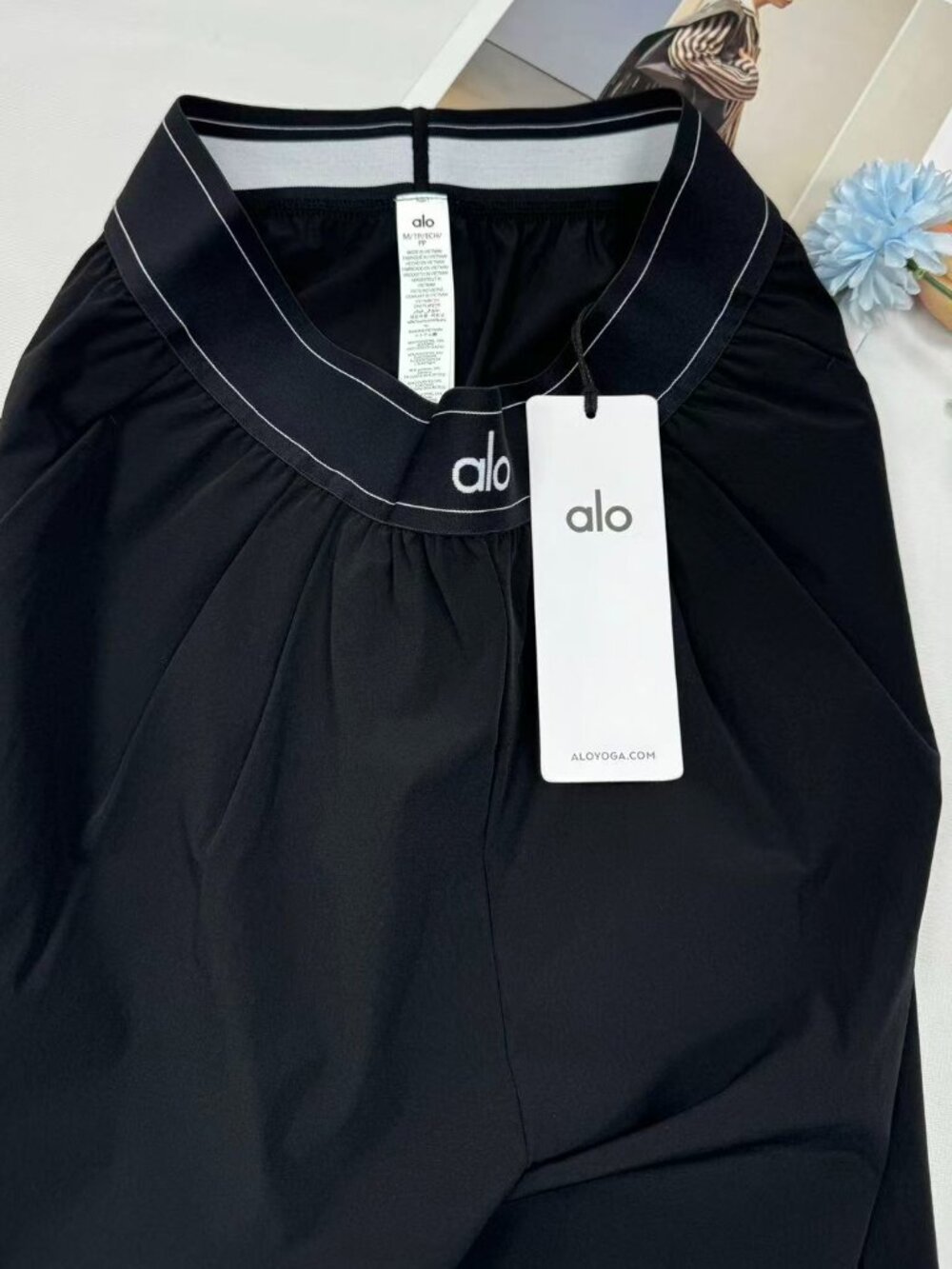 NWT Alo Yoga Suit Up Trouser Black Wide Leg Pant Regular 30" Inseam π€πββοΈ - Picture 3 of 8